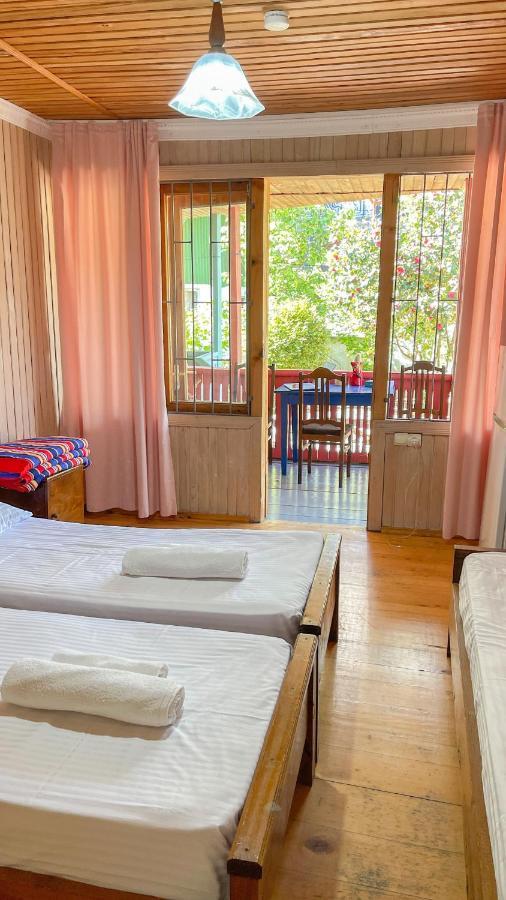 Cottage Коттеджи С Балконом Kobuleti Eksteriør billede